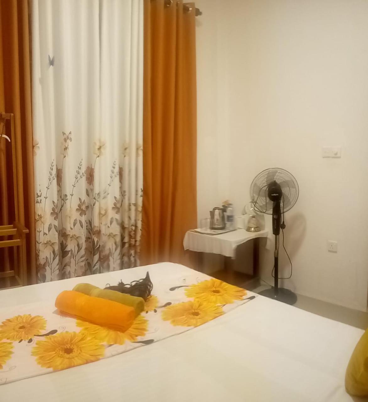 Alexandra Home For Foreign Tourists Only Gampola Esterno foto